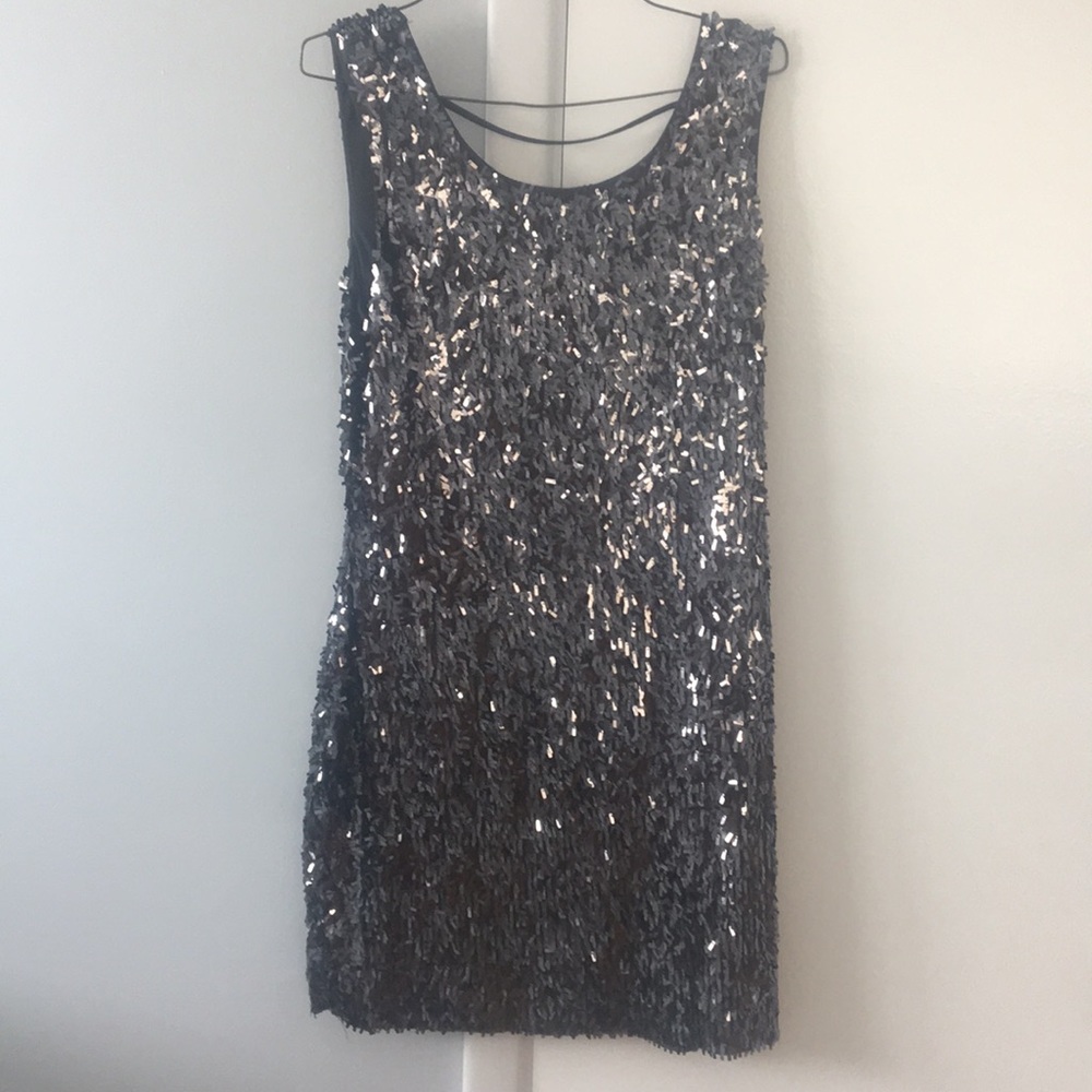 Gray Express sequin cocktail dress size large
